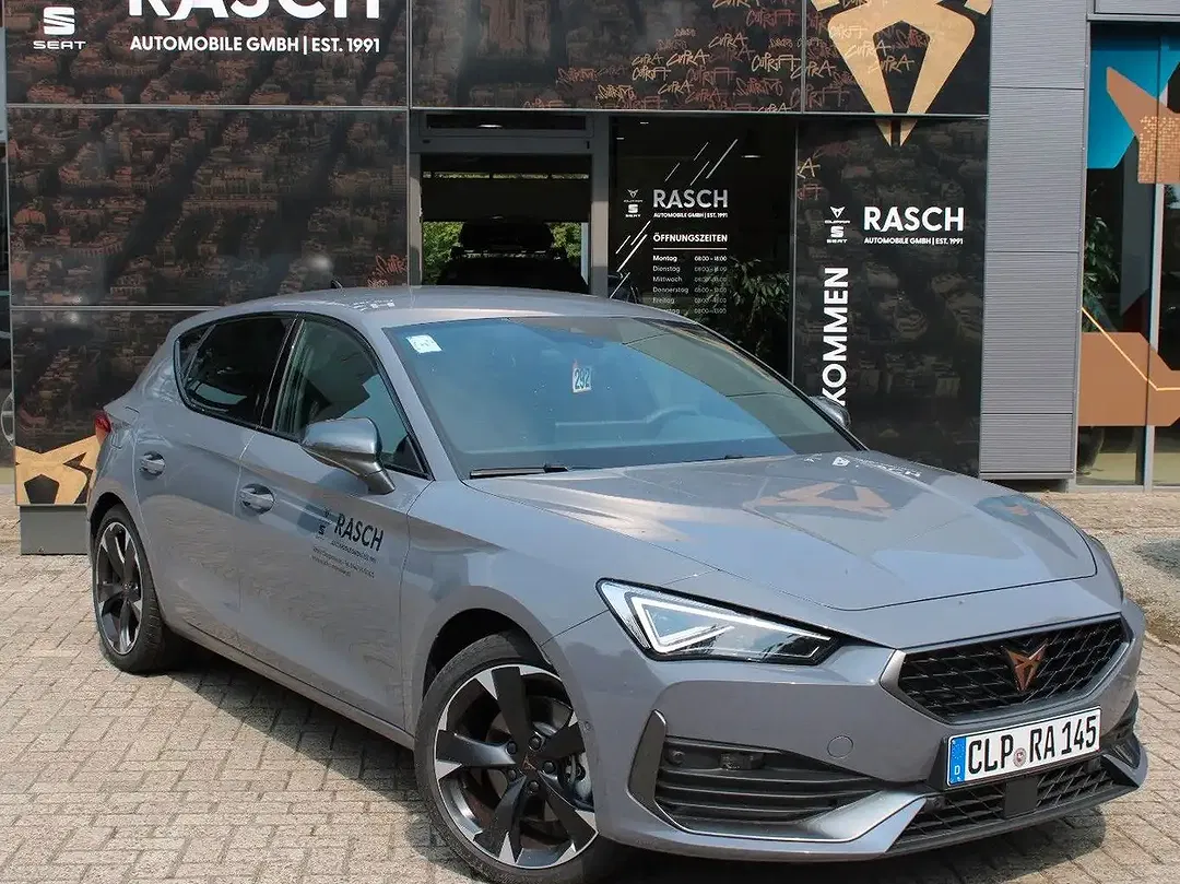 CUPRA Leon - Thumbnail 2