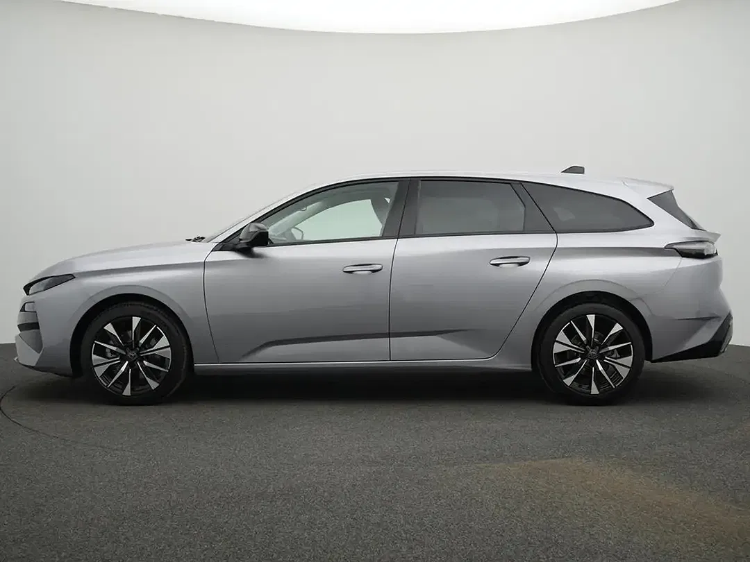 Peugeot 308 - Thumbnail 4