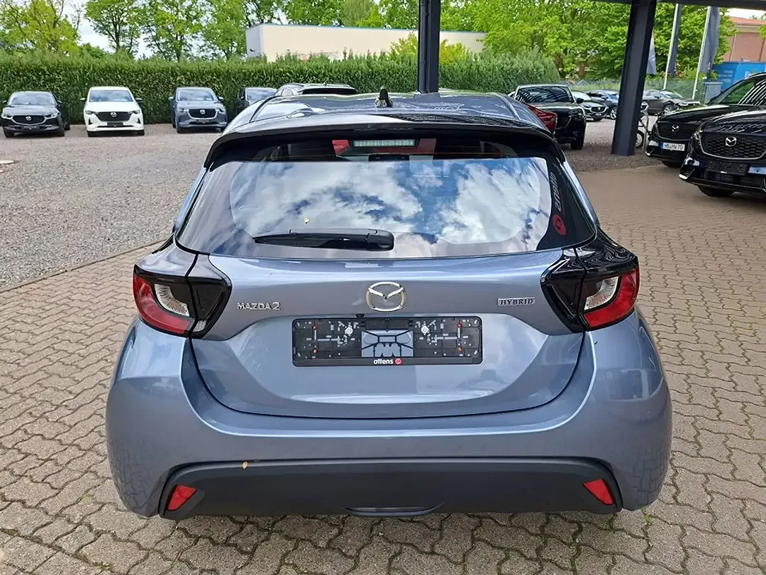 Mazda 2 - Thumbnail 4