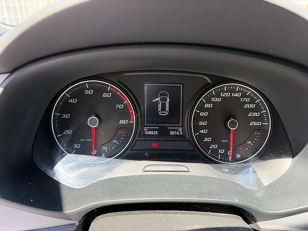 SEAT Leon - Thumbnail 10