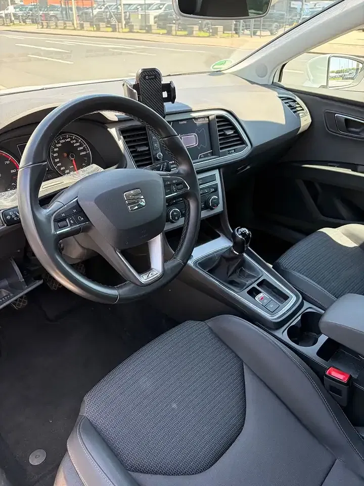 SEAT Leon - Thumbnail 7