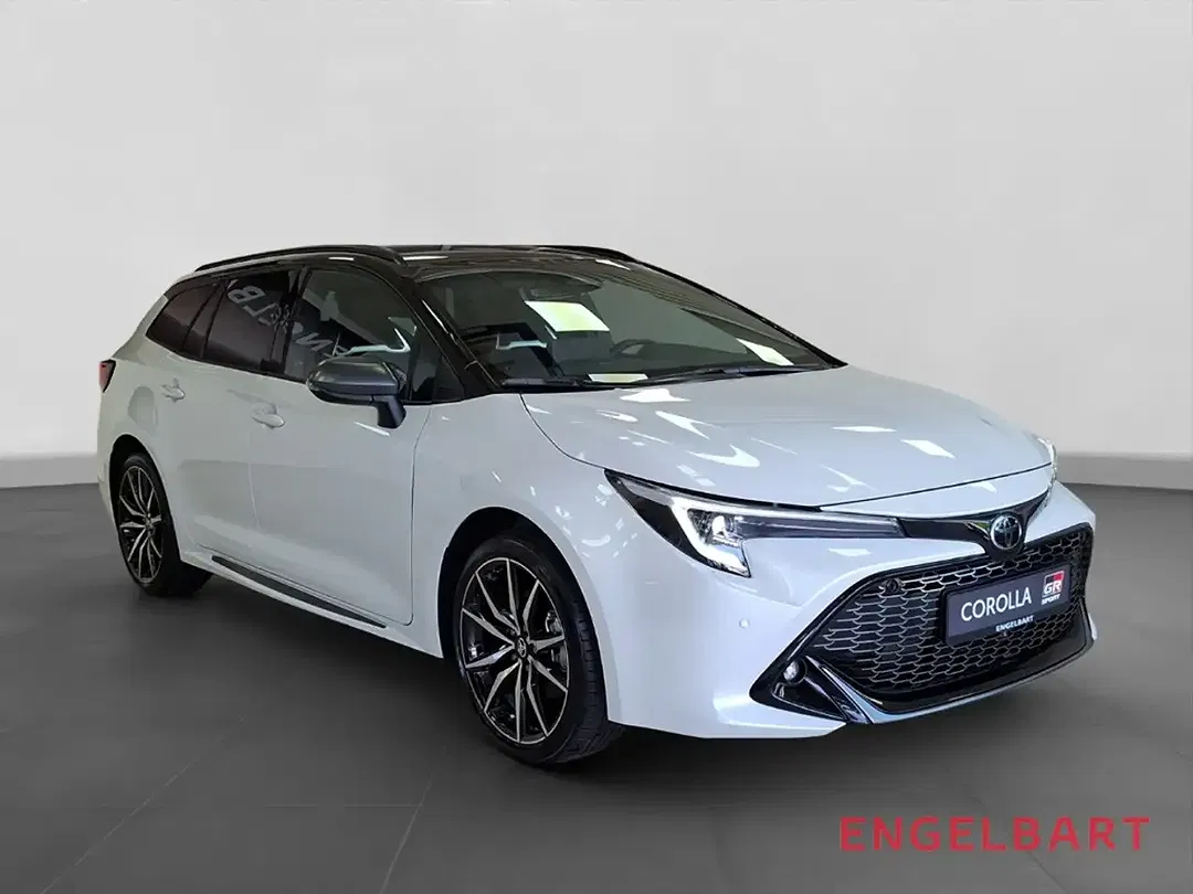 Toyota Corolla - Thumbnail 5
