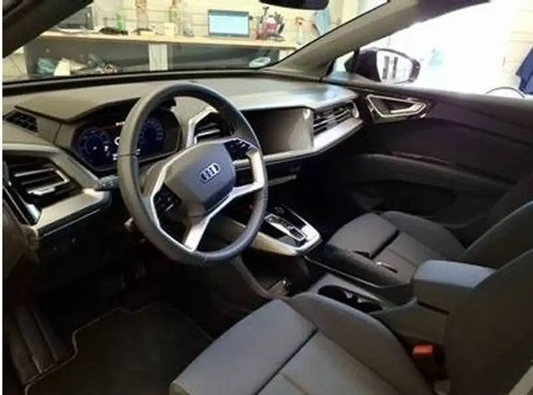Audi Q4 e-tron - Thumbnail 6