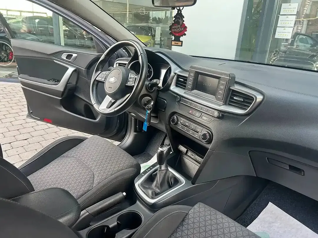 Kia Ceed SW / cee'd SW - Thumbnail 8