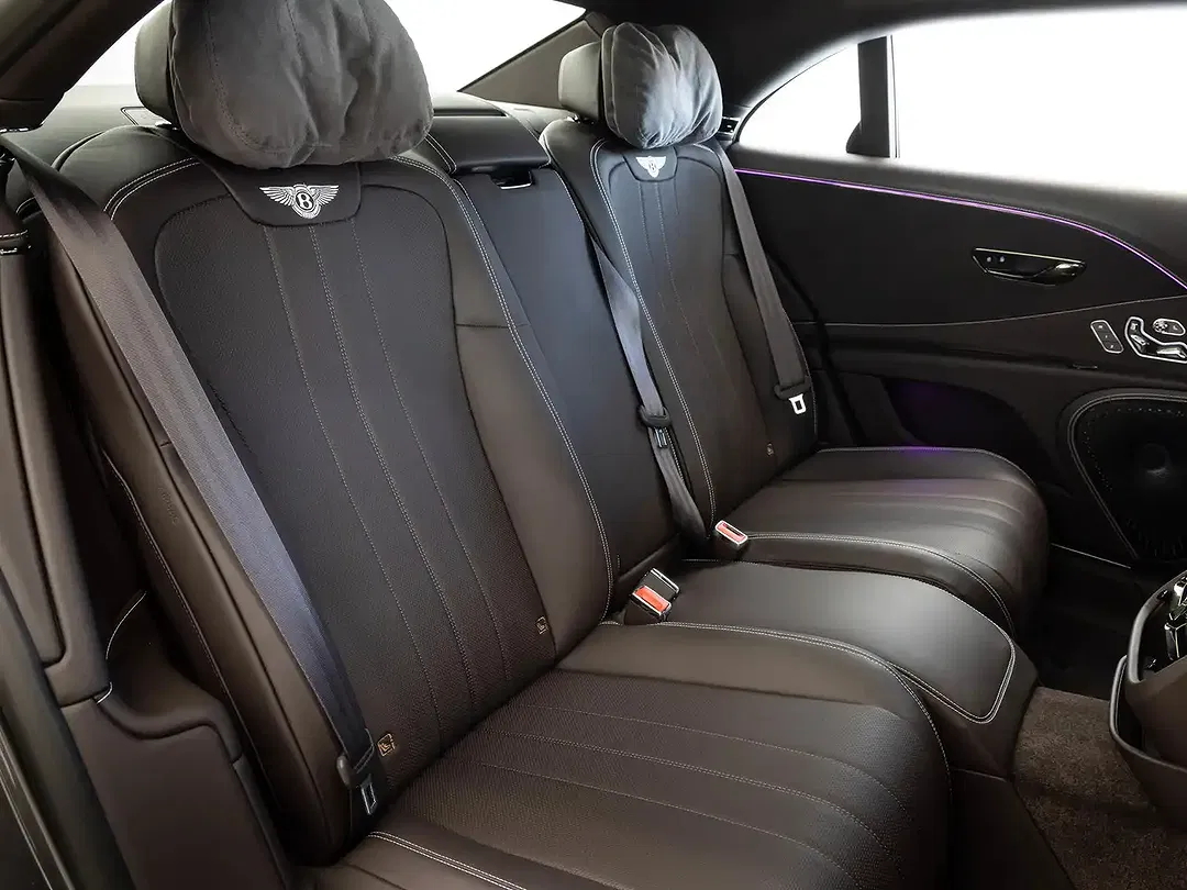 Bentley Flying Spur - Thumbnail 13