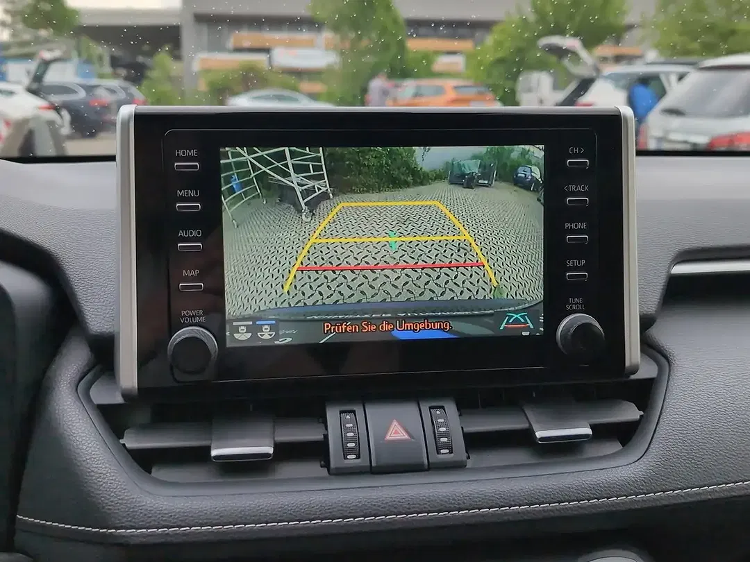 Toyota RAV 4 - Thumbnail 8