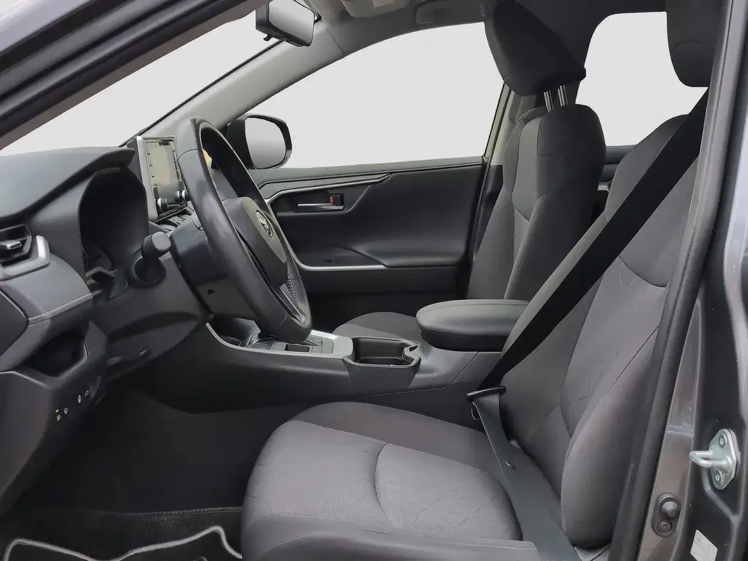 Toyota RAV 4 - Thumbnail 9