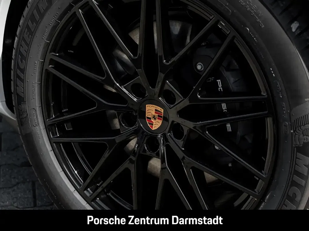 Porsche Cayenne - Thumbnail 12