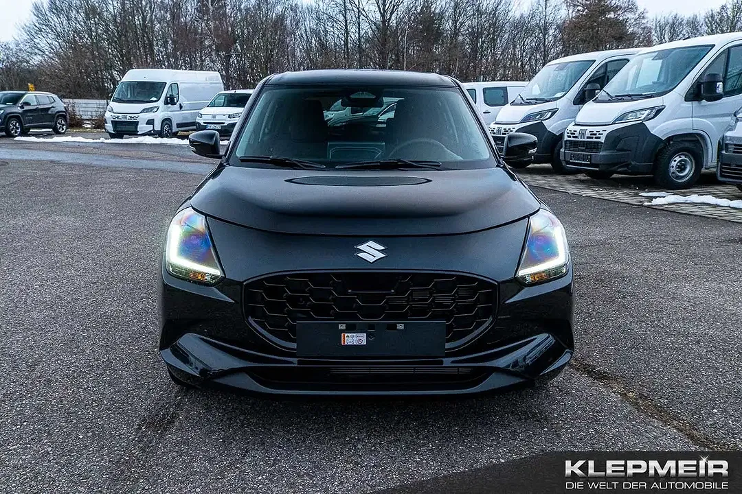 Suzuki Swift - Thumbnail 2