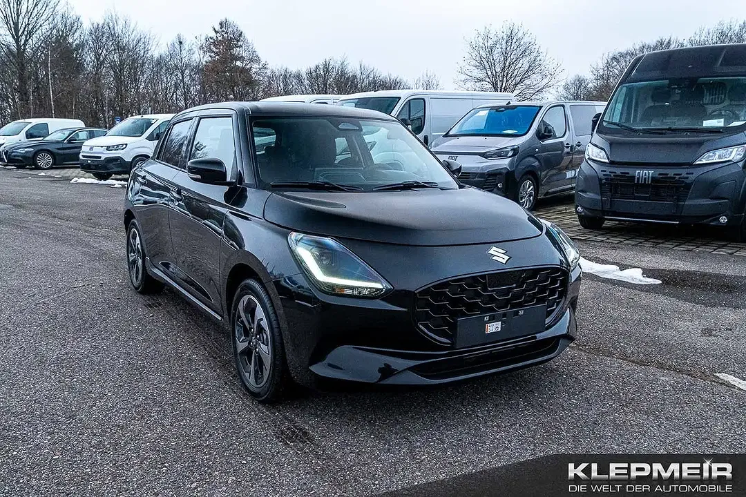 Suzuki Swift - Thumbnail 3