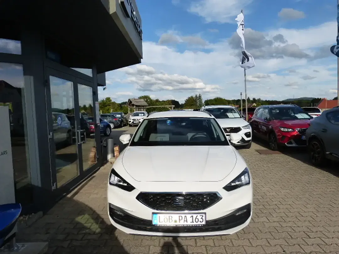 SEAT Leon - Thumbnail 2