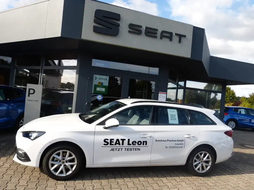 SEAT Leon - Thumbnail 3