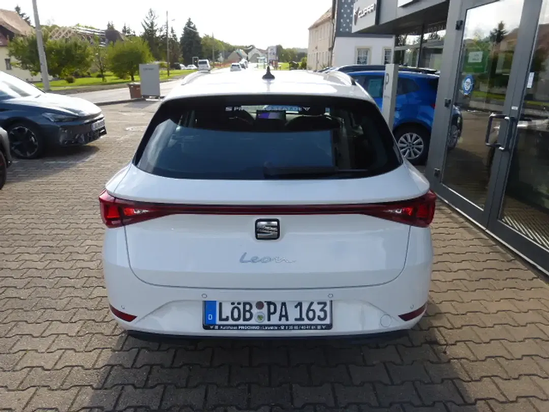 SEAT Leon - Thumbnail 5