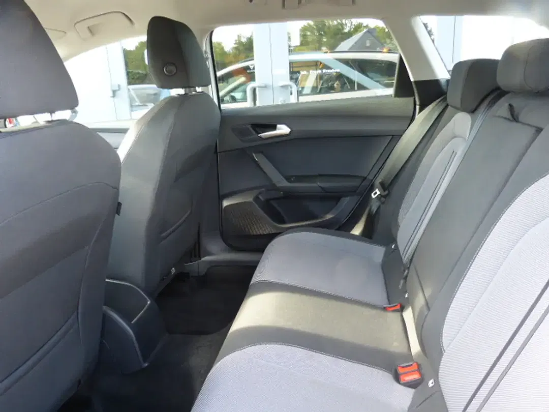 SEAT Leon - Thumbnail 9