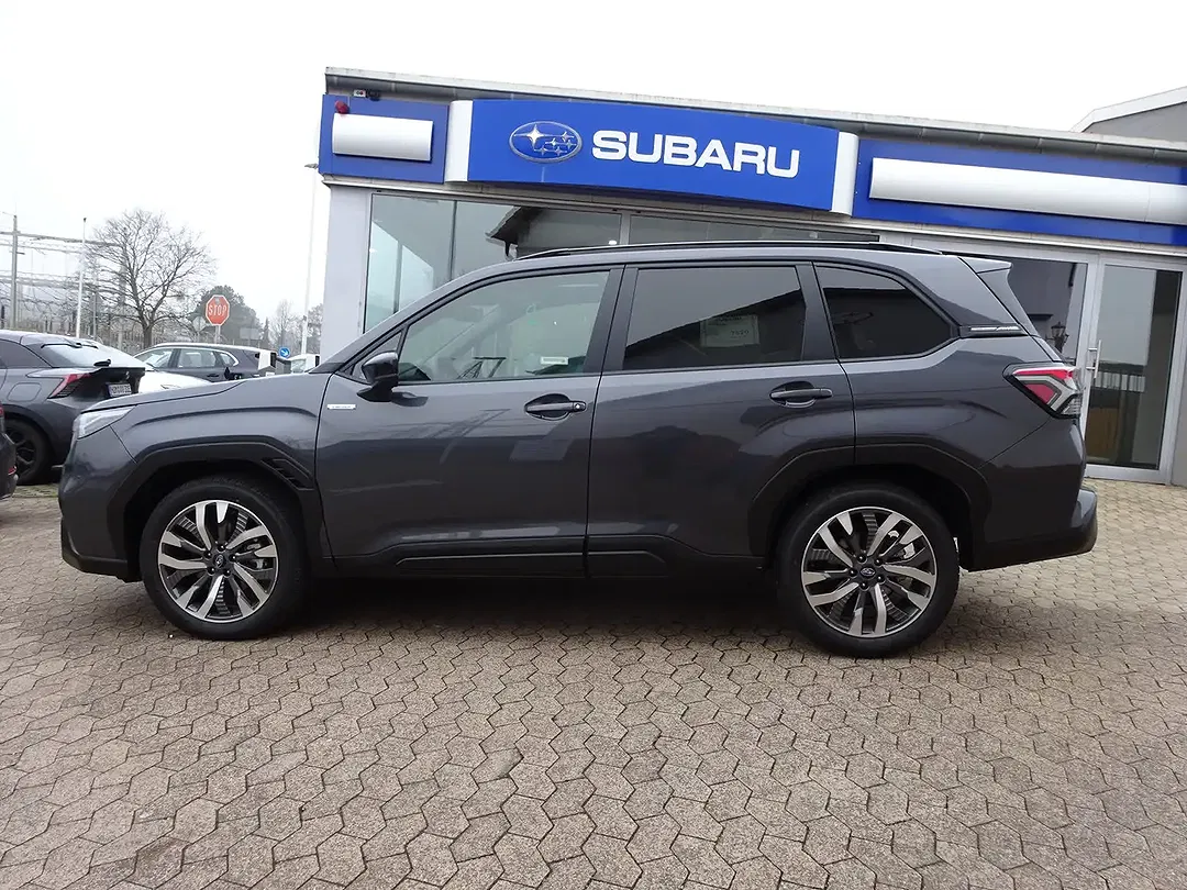 Subaru Forester - Thumbnail 2