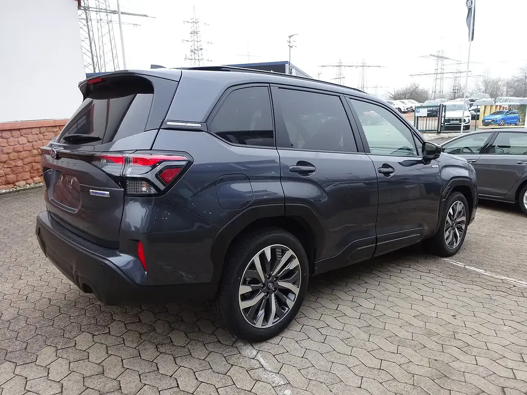 Subaru Forester - Thumbnail 6