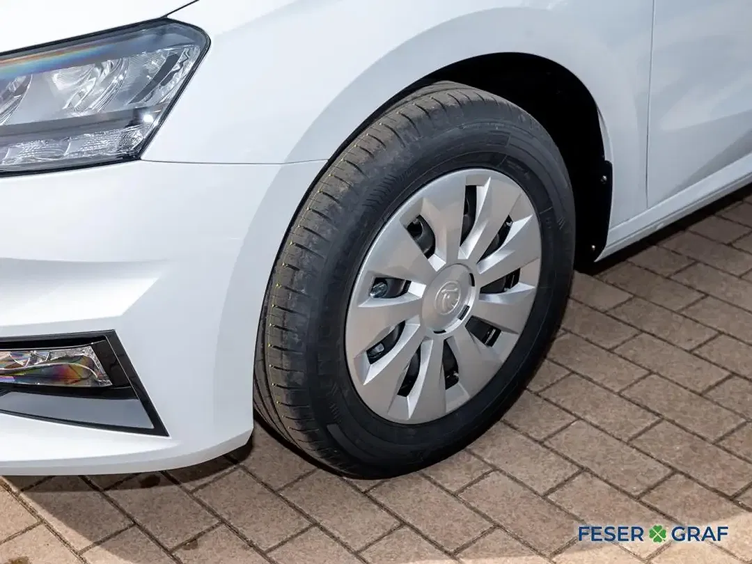 Skoda Fabia - Thumbnail 10