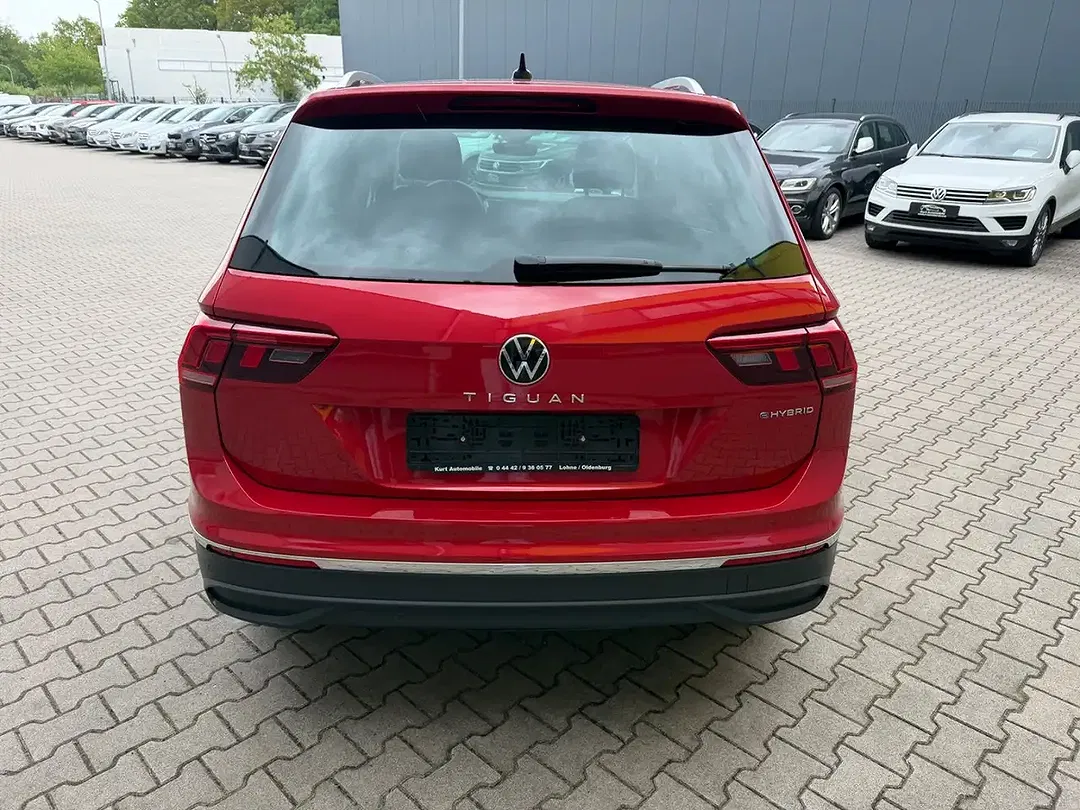 Volkswagen Tiguan - Thumbnail 5