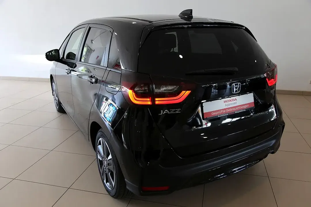 Honda Jazz - Thumbnail 2