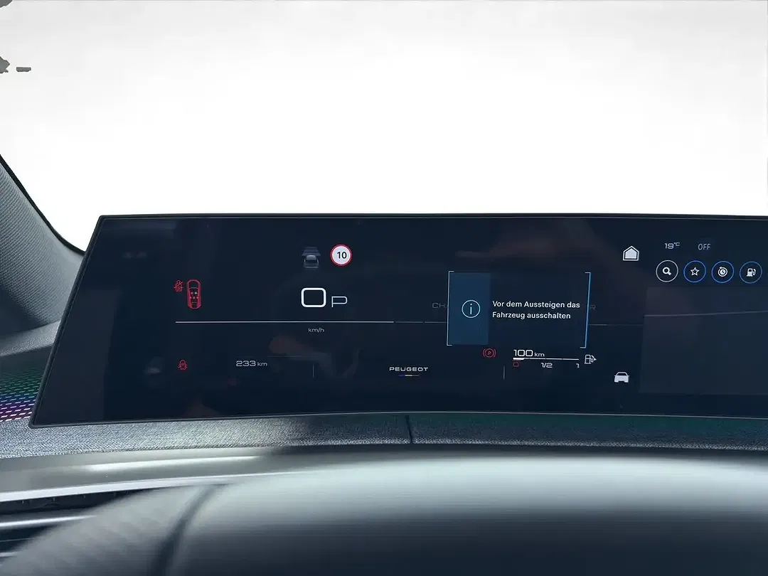 Peugeot 3008 - Thumbnail 11