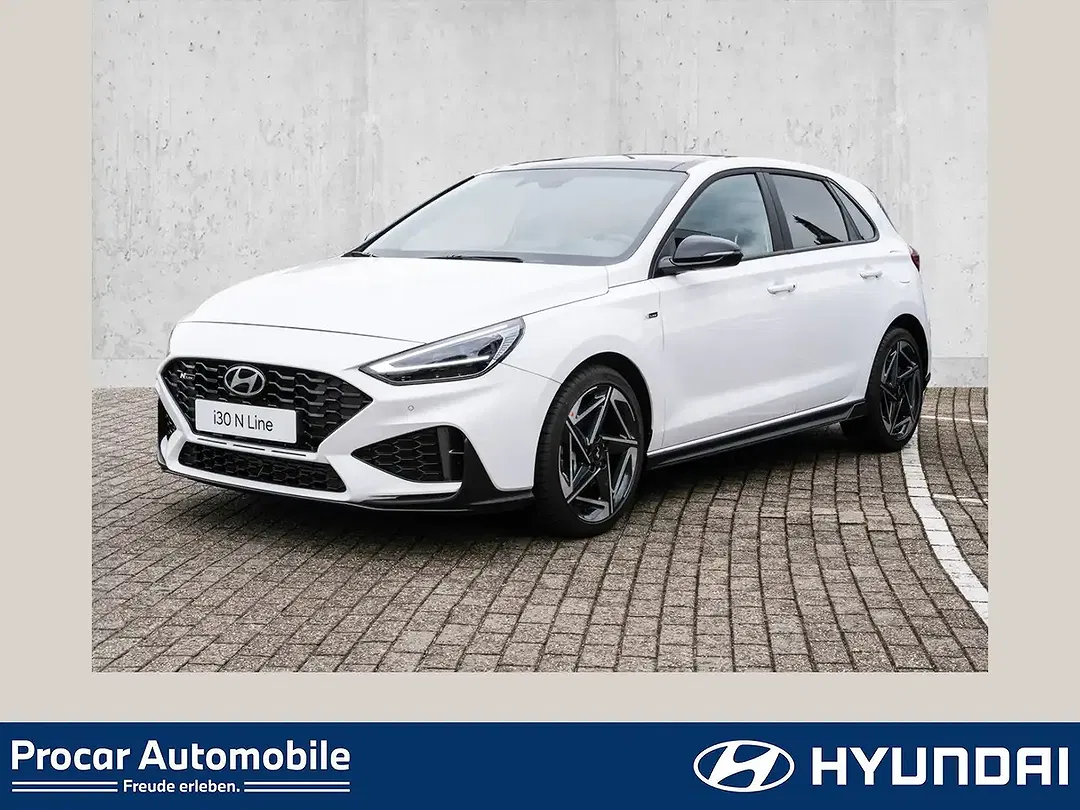 Hyundai i30 - Thumbnail 1