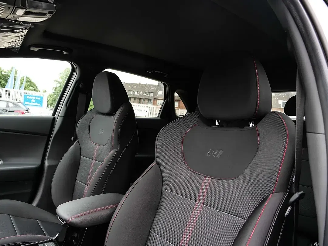 Hyundai i30 - Thumbnail 10