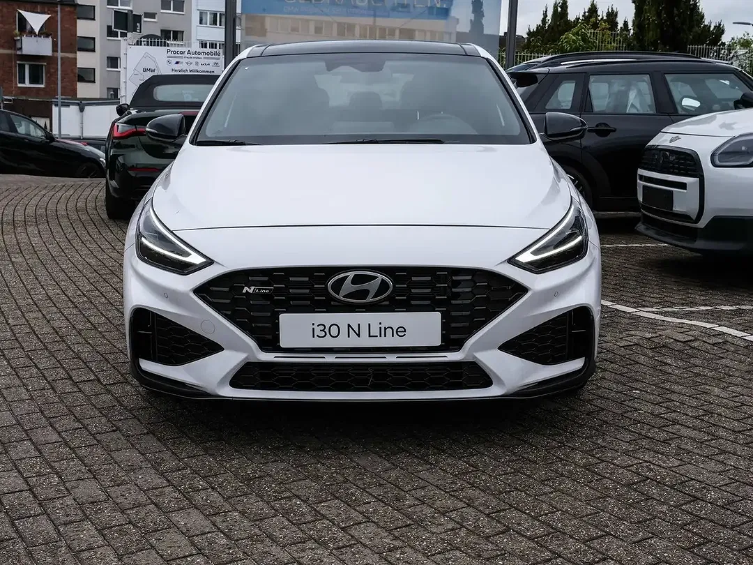 Hyundai i30 - Thumbnail 3