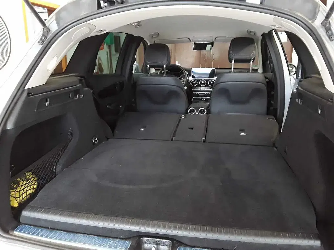 Mercedes-Benz GLC 300 - Thumbnail 6