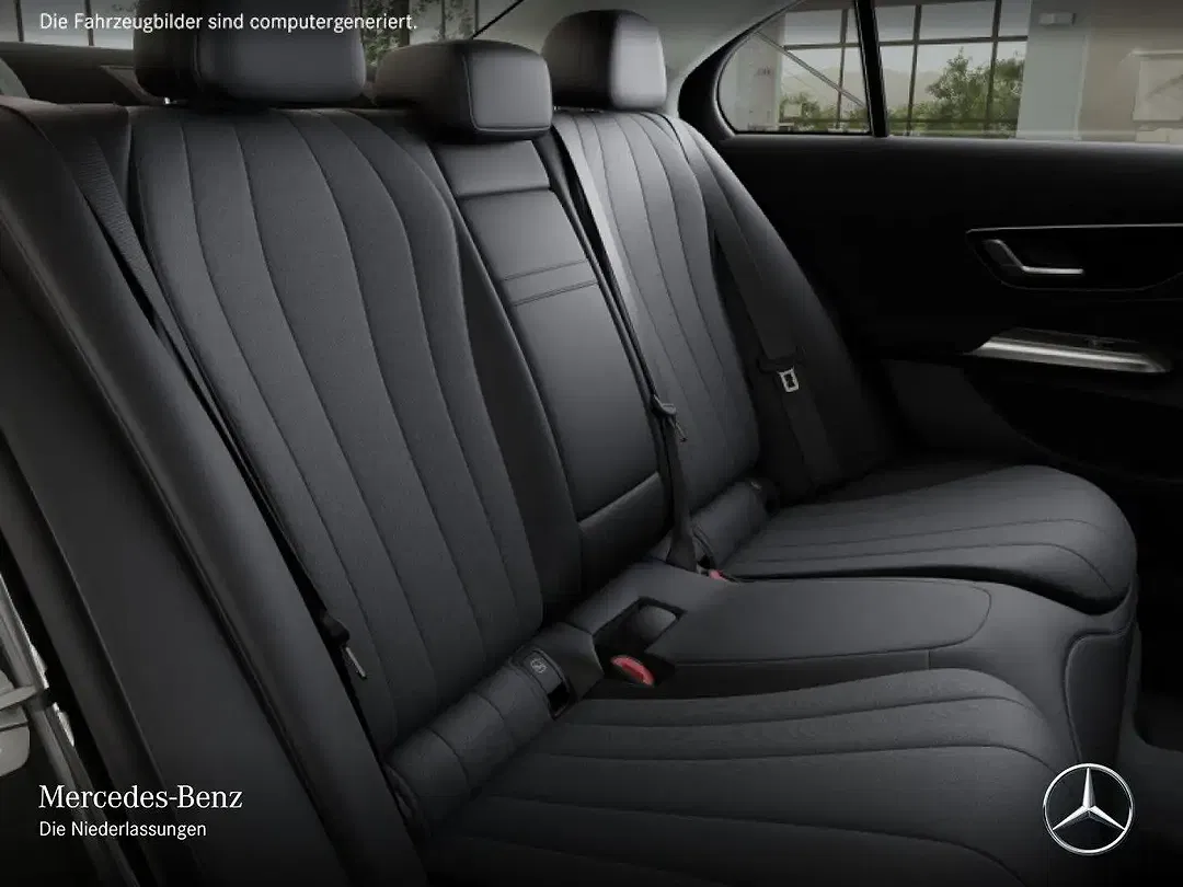 Mercedes-Benz E 220 - Thumbnail 12