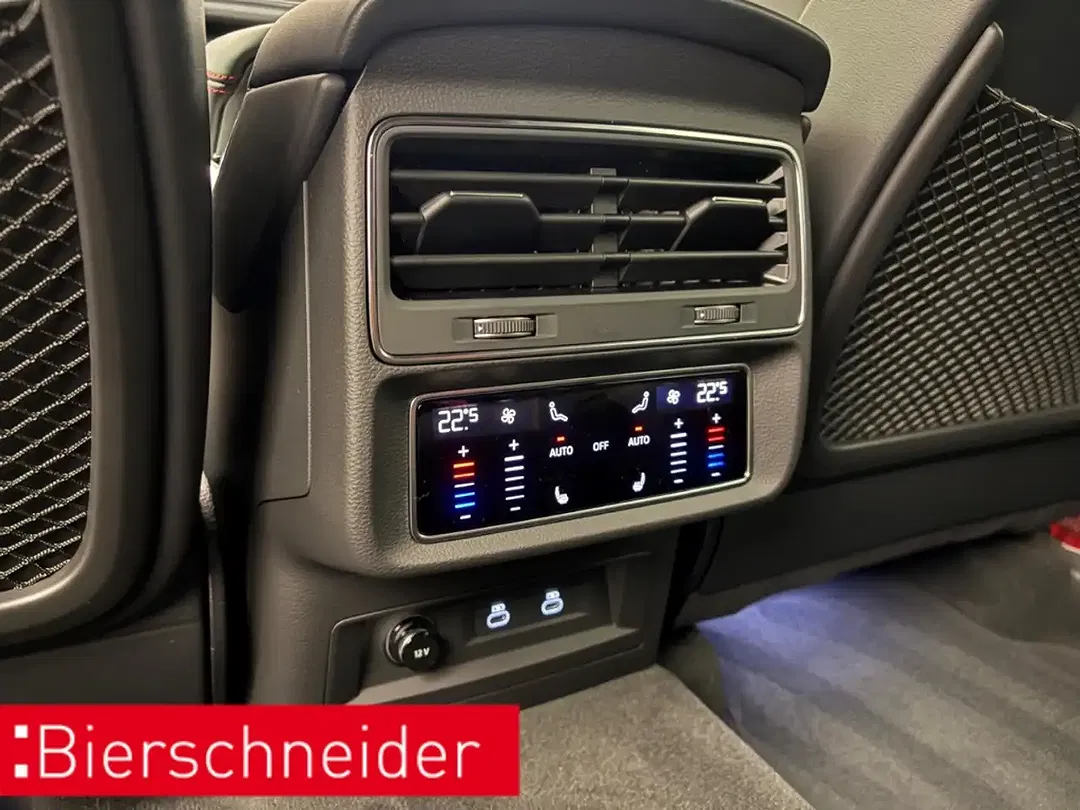 Audi Q7 - Thumbnail 14