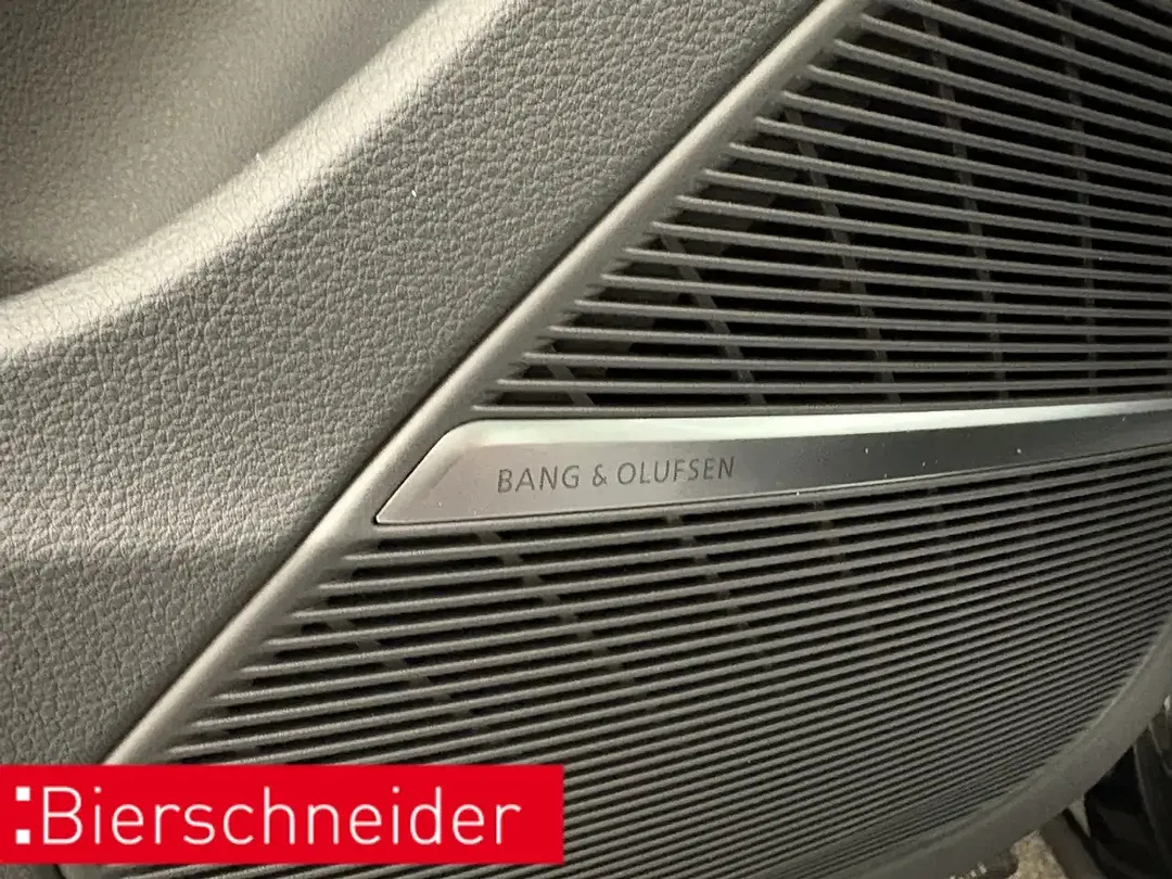 Audi Q7 - Thumbnail 18