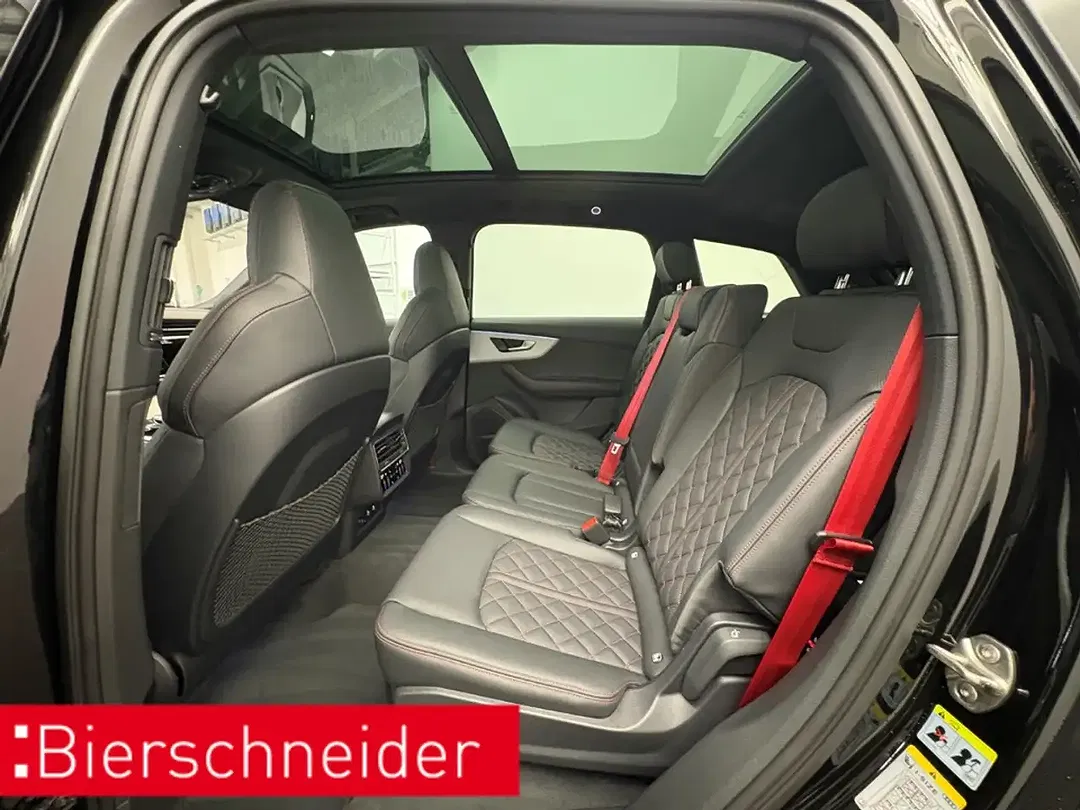 Audi Q7 - Thumbnail 8