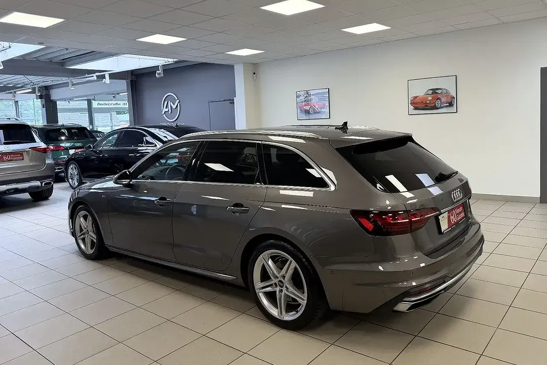 Audi A4 - Thumbnail 9