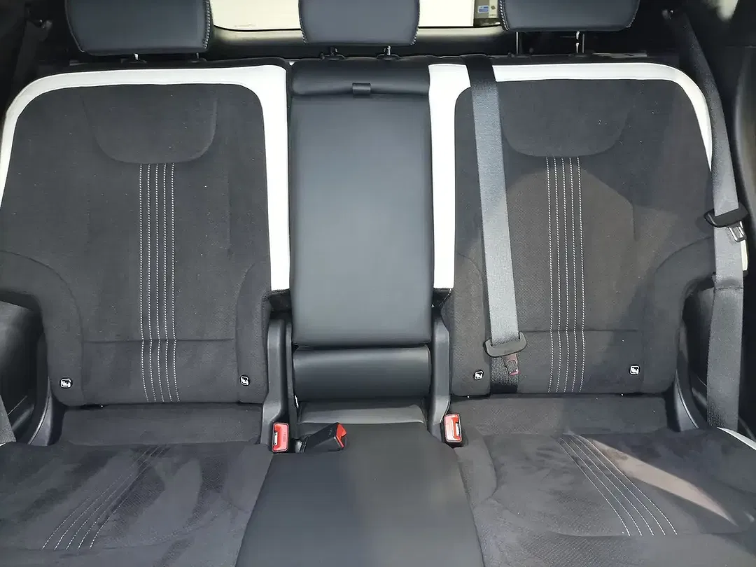 Kia EV6 - Thumbnail 13