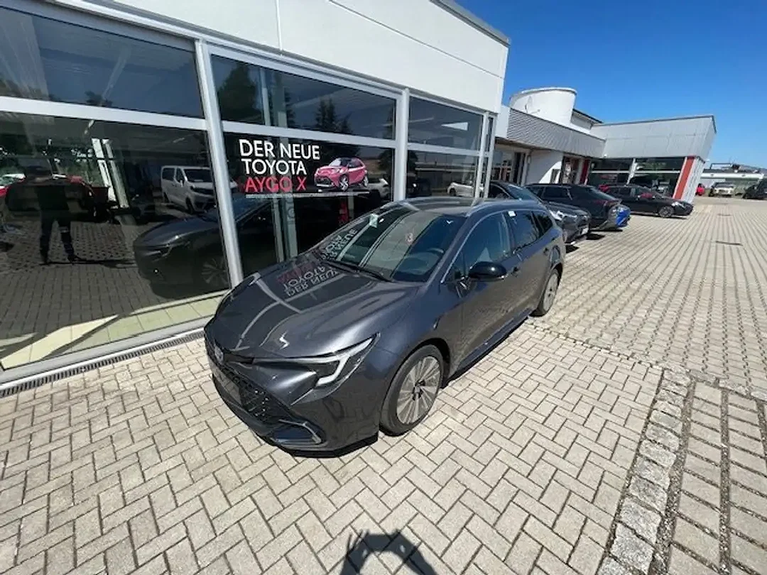Toyota Corolla - Afbeelding 1