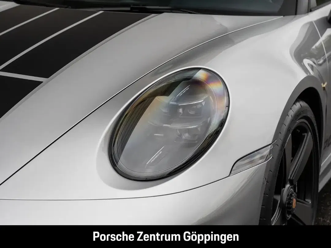 Porsche 992 - Thumbnail 14