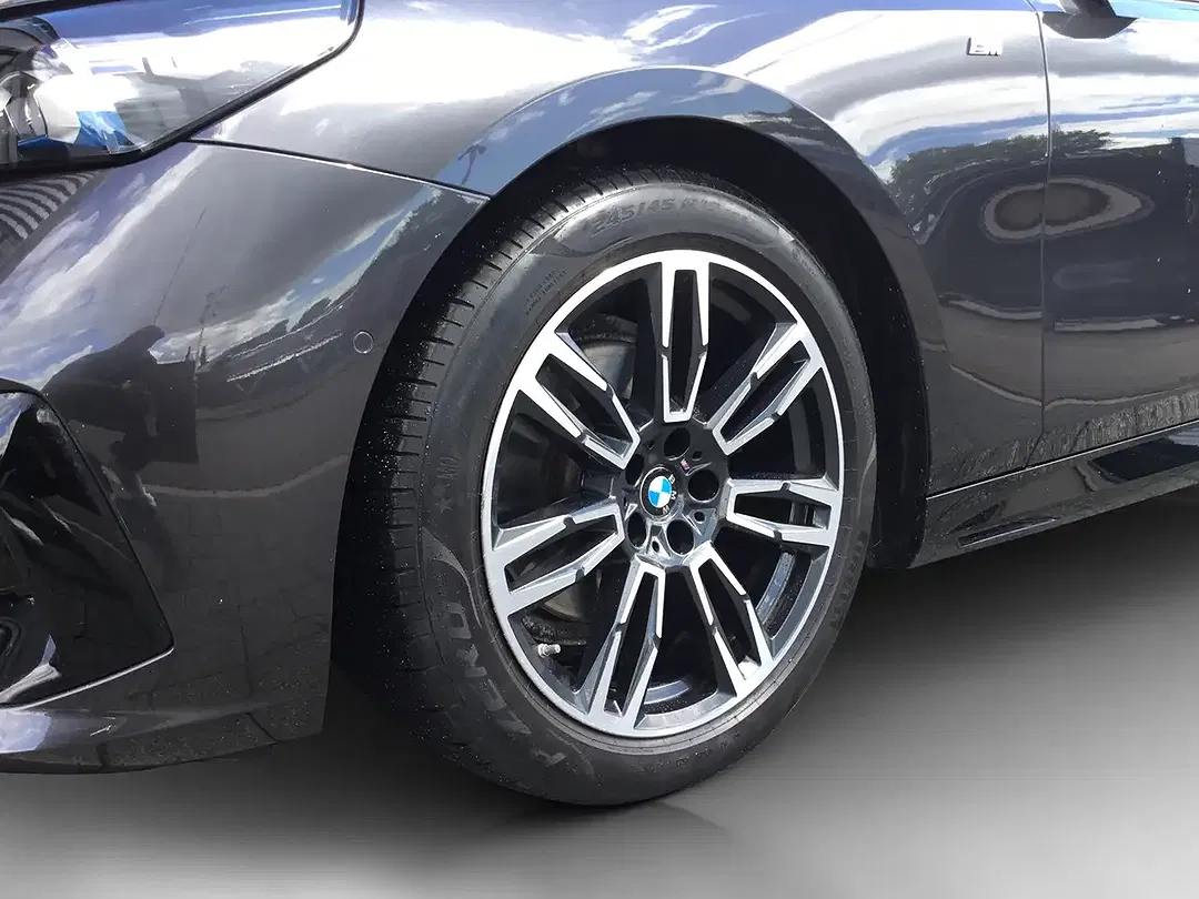 BMW 520 - Thumbnail 5