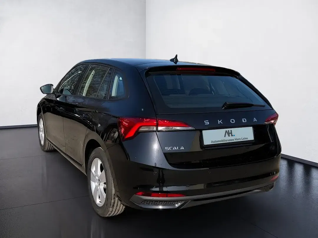 Skoda Scala - Thumbnail 3