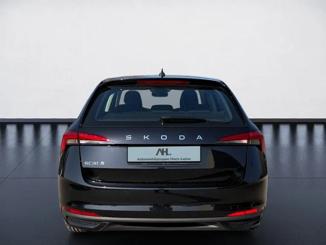 Skoda Scala - Thumbnail 4