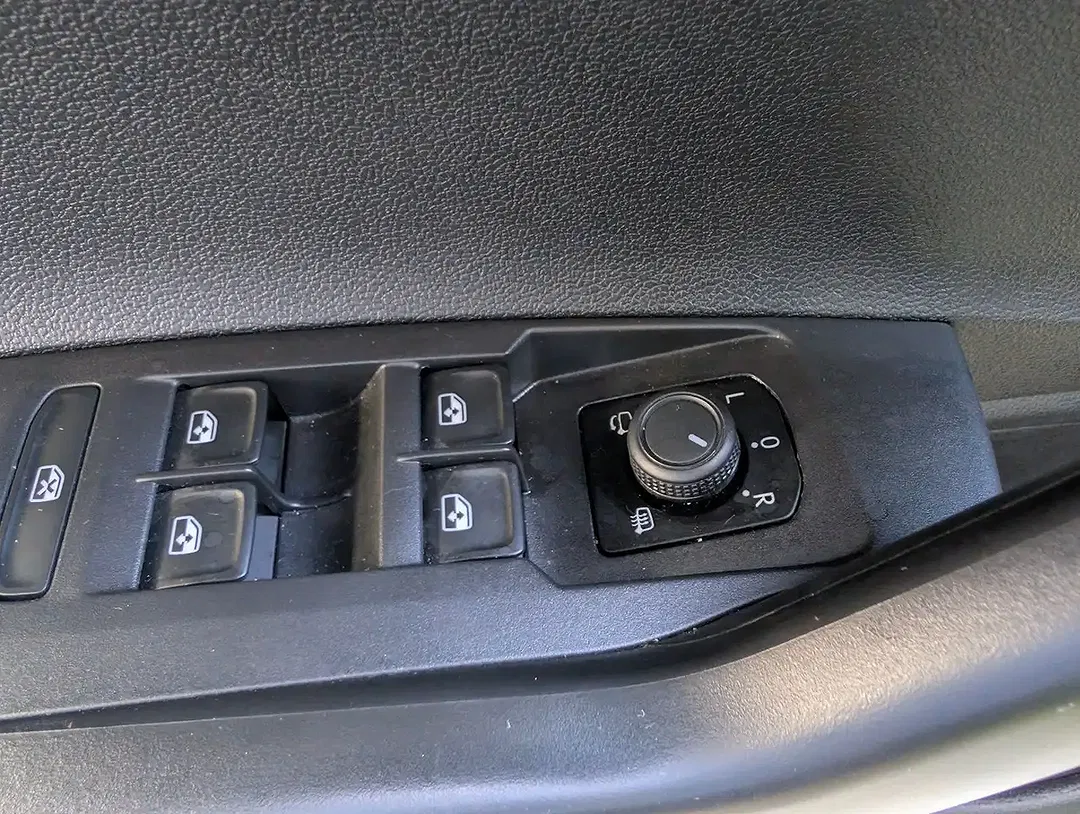 Volkswagen Taigo - Thumbnail 13