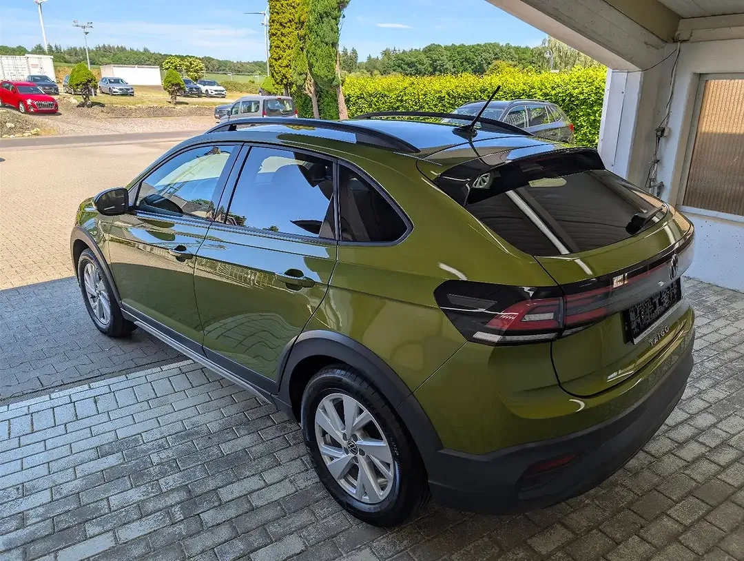 Volkswagen Taigo - Thumbnail 3