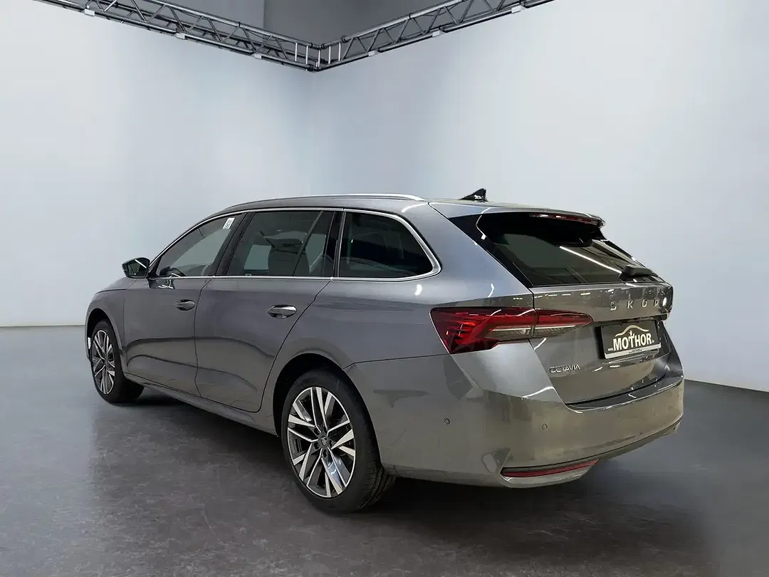 Skoda Octavia - Thumbnail 3