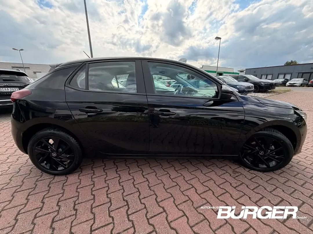 Opel Corsa - Thumbnail 3
