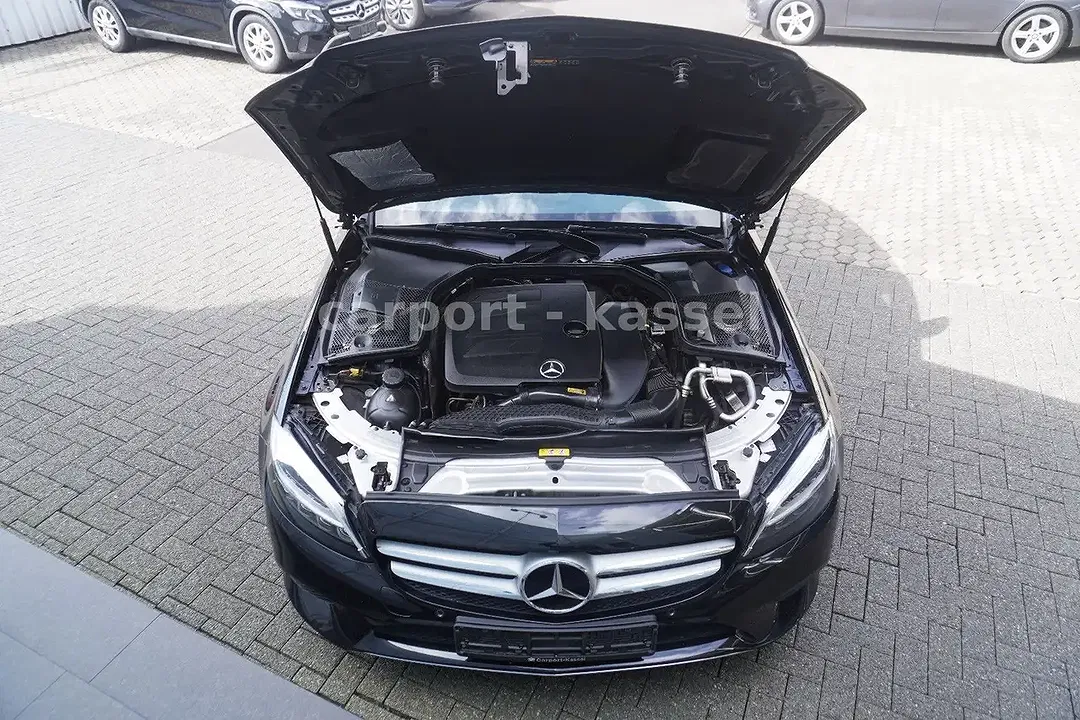 Mercedes-Benz C 180 - Thumbnail 13