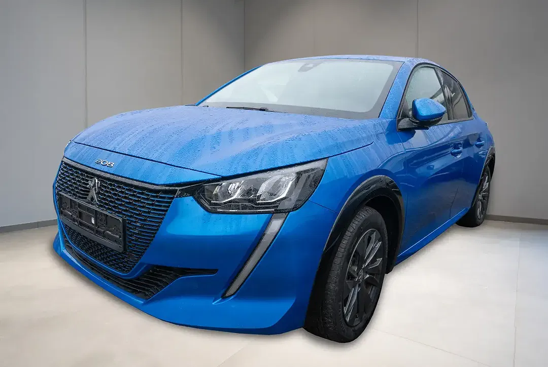 Peugeot 208 - Thumbnail 1