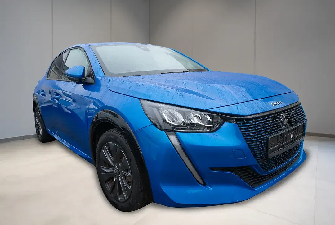Peugeot 208 - Thumbnail 2