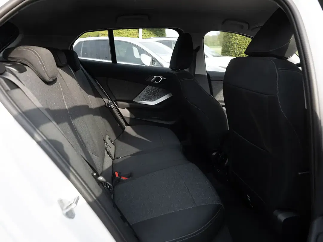 BMW 120 - Thumbnail 11
