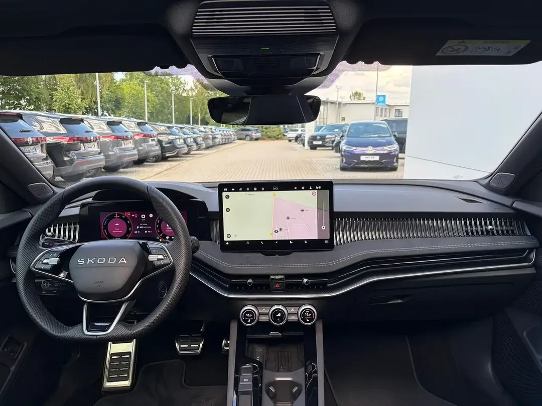 Skoda Superb - Thumbnail 12