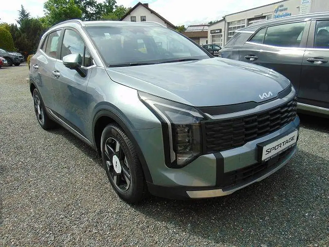Kia Sportage - Thumbnail 2