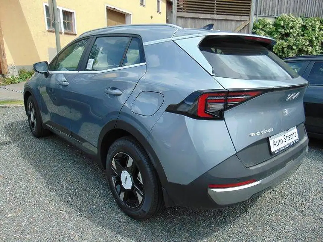 Kia Sportage - Thumbnail 4